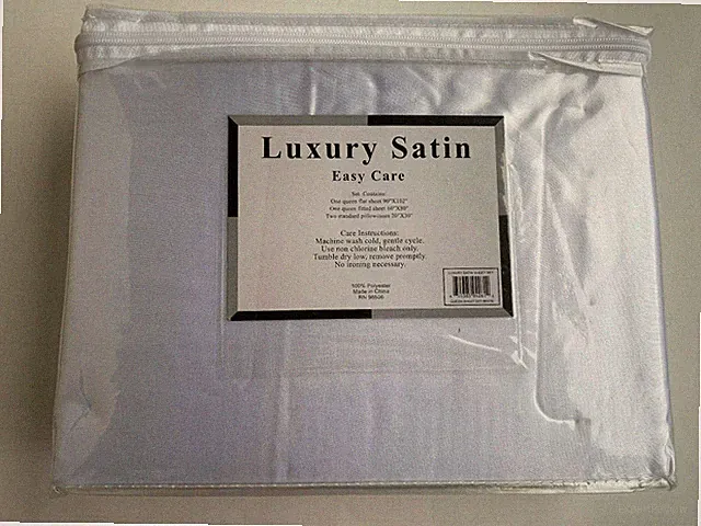 Luxury Satin Sleep in Comfort QUEEN SHEET SET ( 4 pieces ) White Flat sheet fitt