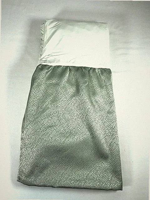 Ralph Lauren Chaps king Bedskirt New Satin Heavy Fabric Elegant Chic Green/blue